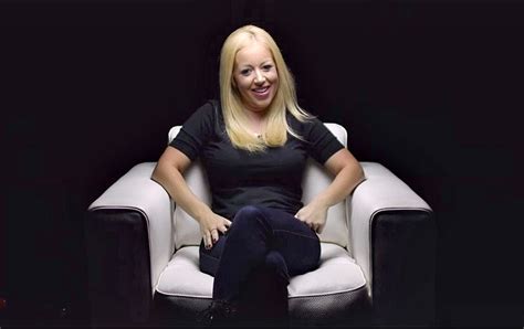 Lynsi Snyder: 5 Things to Know About In